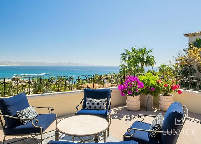 Villa Two Neighboring Fully Staffed In Del Mar, Swimmable Beach! *