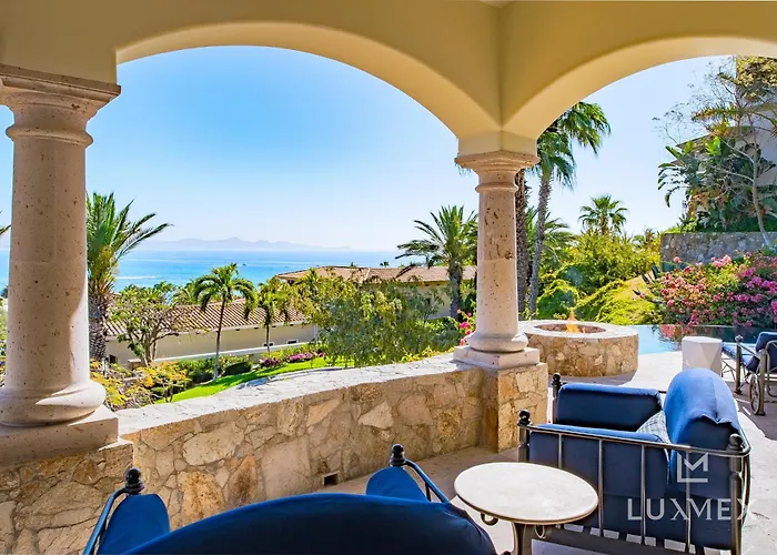Two Neighboring Fully Staffed In Del Mar, Swimmable Beach! * San José del Cabo